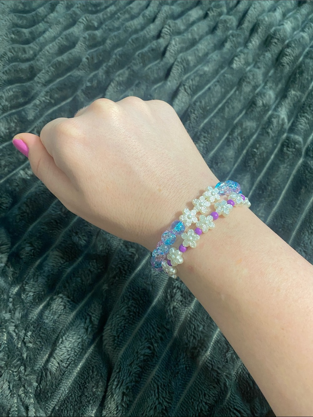 Handmade Iridescent Daisy Beaded Bracelet Set - Blue & Purple